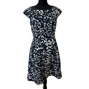 Alex Marie Women's size 6 navy blue White Print sheath career dress